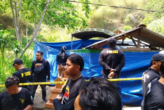 Ekshumasi M. Keisa Anwar Alfairus.