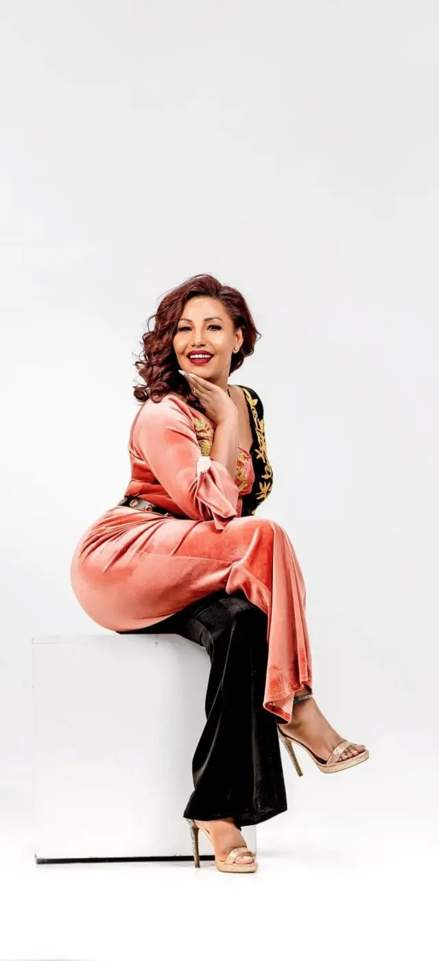 ፍቅርአዲስ ነቃጥበብ