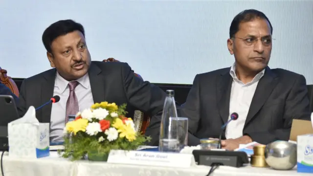 राजीव कुमार और अरुण गोयल