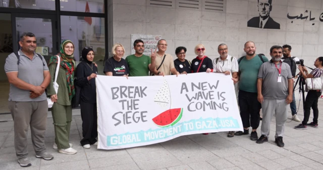 ناشطون يستعدون لمرافقة "أسطول الصمود العالمي" نحو غزة