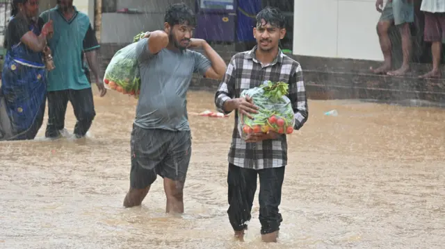 నిత్యావసరాలు
