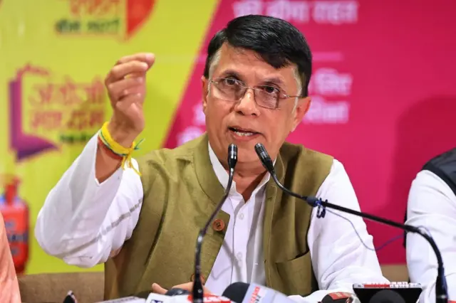 पवन खेड़ा