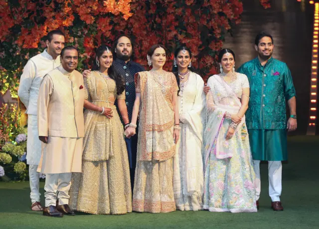 अंबानी परिवार 