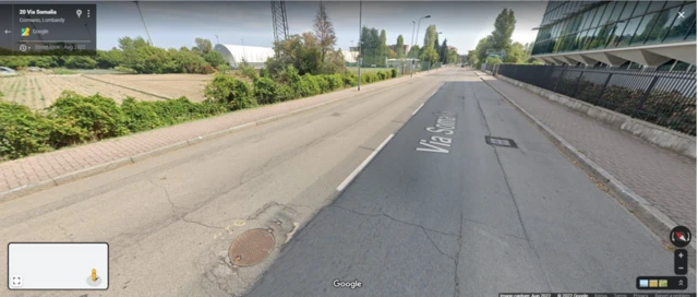 Via Somalia oo ku taalla Cormona, Milan. 