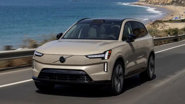 مجله تاپ‌گیر ولوو EX90 را به عنوان بهترین ماشین لوکس سال انتخاب کرد