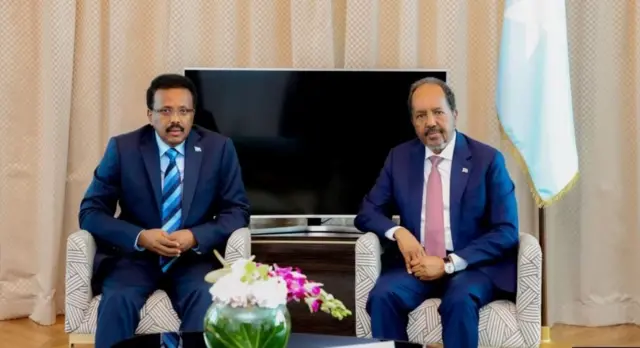 Xasan vs Farmaajo