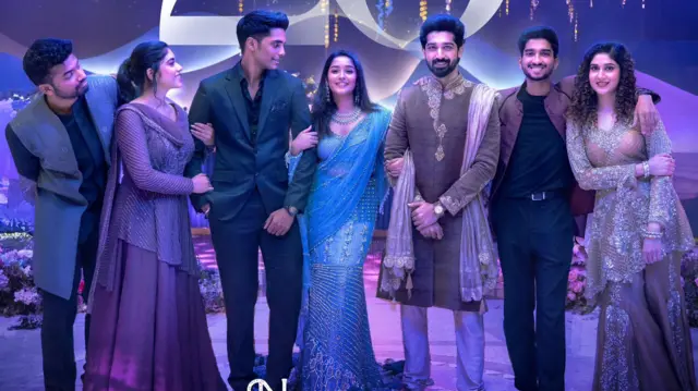 நிலவுக்கு என்மேல் என்னடி கோபம்