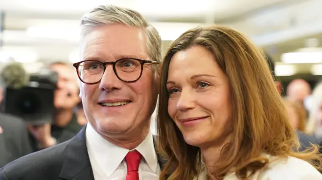 Sir Keir Starmer and im wife land for Labour HQ