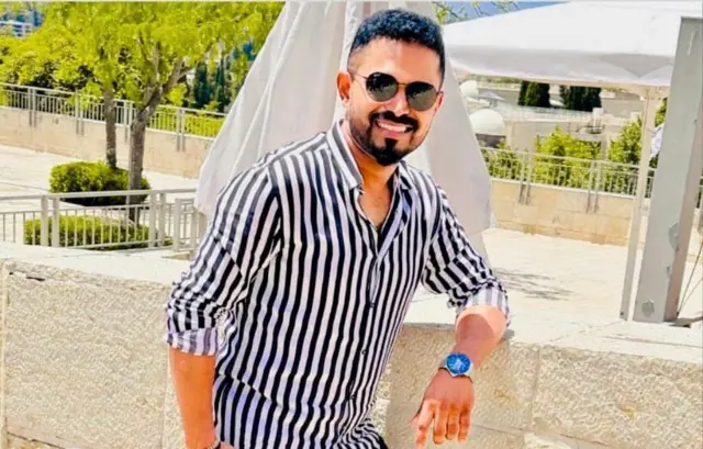 ইসরায়েলে কেয়ার গিভারের কাজ করেন রাঘবেন্দ্র নাইক।