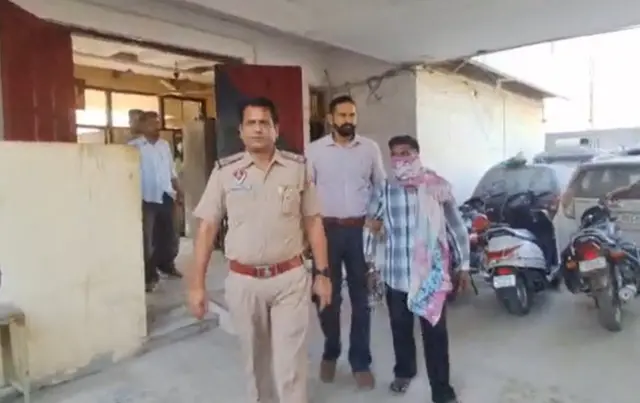 ਪੁਲਿਸ ਦੀ ਹਿਰਾਸਤ ਵਿੱਚ ਮੁਲਜ਼ਮ