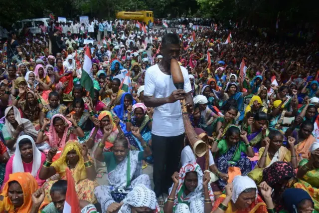 आदिवासी