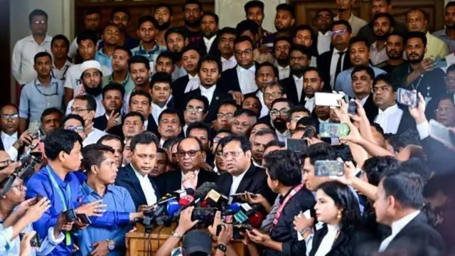 न्यायालयाने दिलेल्या निकालानंतर आंदोलक विद्यार्थ्यांची बाजू मांडणाऱ्या वकिलांनी याबाबत प्रतिक्रिया दिली.