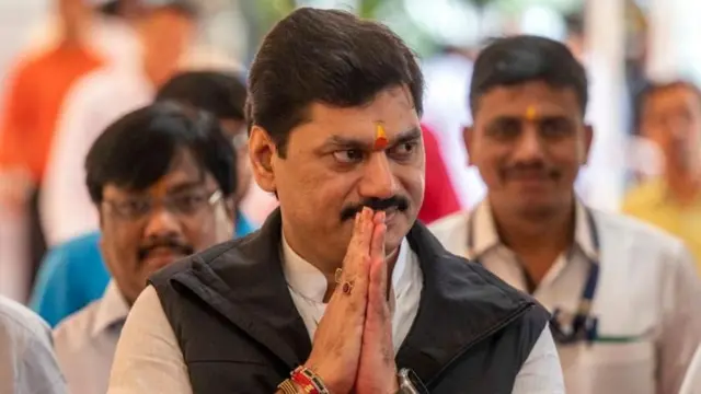 धनंजय मुंडे