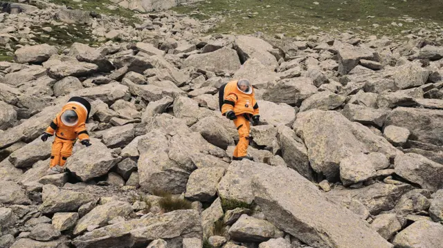 منحدرات صخرية في جبال الألب السويسرية