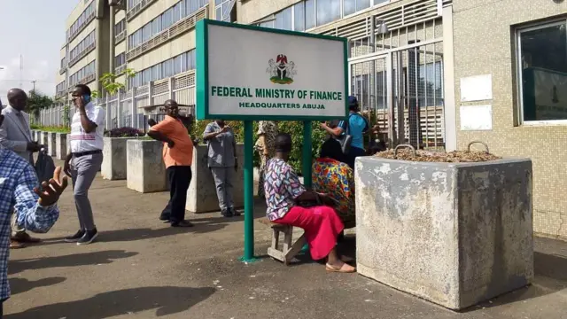 Isi ụlọọrụ Minsitri ego dị n'Abuja