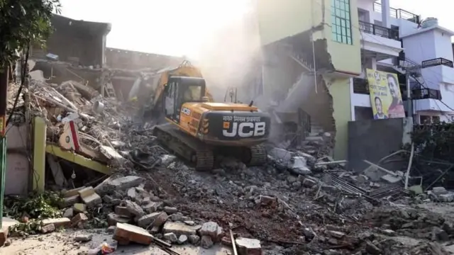 સુપ્રીમ કોર્ટ, બુલડૉઝર ઍક્શન, ન્યાય, અદાલત, કોર્ટ, બીબીસી ગુજરાતી 