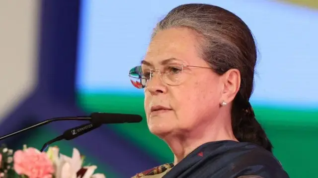 சோனியா காந்தி 