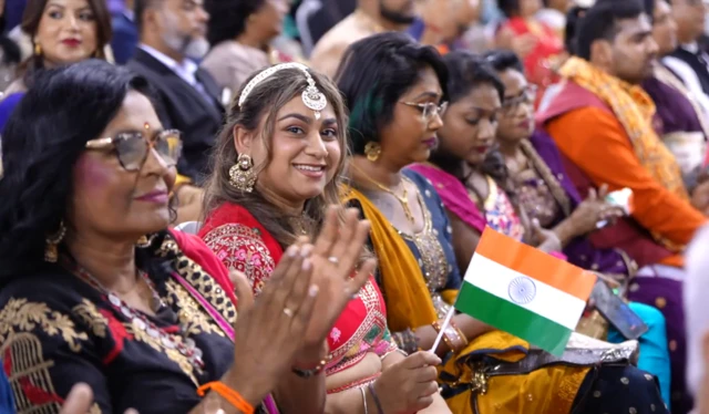 ప్రధానమంత్రి నరేంద్రమోదీ, ట్రినిడాడ్ అండ్ టొబాగో, భారత సంతతి ప్రజలు, బ్రిటీషర్లు, వలస కార్మికులు