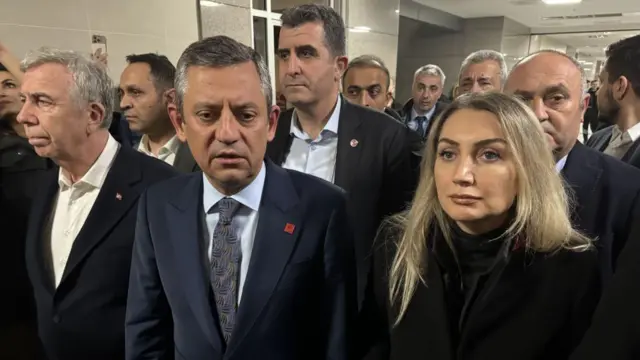 Kaya İmamoğlu ve Özgür Özel