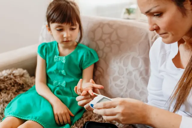 ذیابیطس، علامتی تصویر 