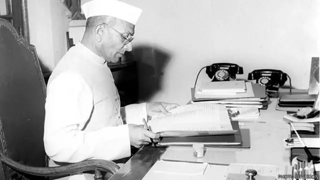 मोरारजी देसाई