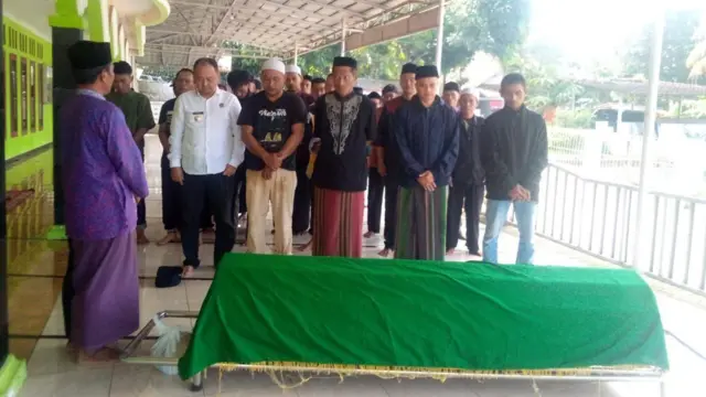 Remaja 14 tahun, Eneng ditemukan tak bernyawa oleh neneknya.