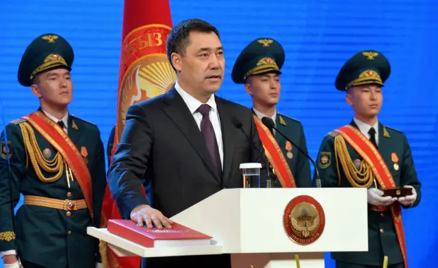 Садыр Жапаров президент катары ант берүүдө. 2021-жыл, 28-январь