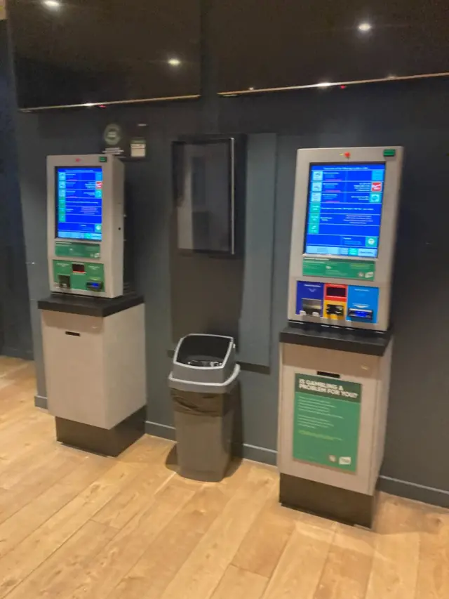 پاکستان، انگلینڈ، ٹی ٹوئنٹی ورلڈ کپ