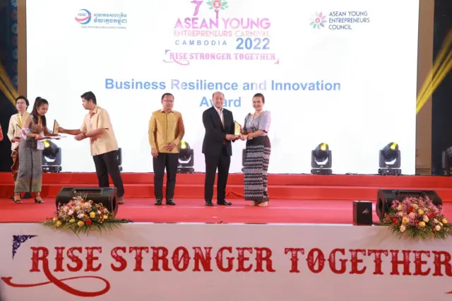 Zero to Hero ဖြစ်လာသူ