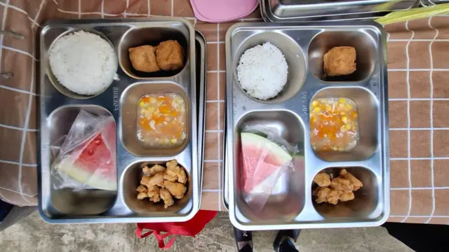 Paket MBG untuk 3B di Sumatra Selatan yang diterima oleh penerima manfaat. 