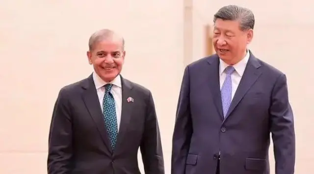 शहबाज़ शरीफ़ और शी जिनपिंग
