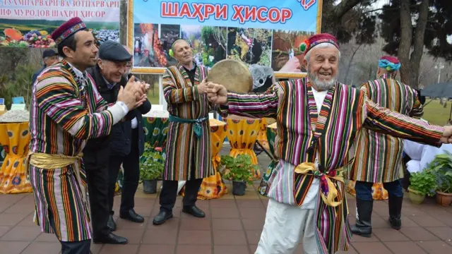 مراسم جشن سده در دوشنبه، تاجیکستان، ۳۰ ژانویه ۲۰۲۴