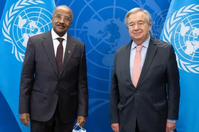 Wasiirka arrimaha dibadda ee Eritrea iyo xoghayaha guud ee QM