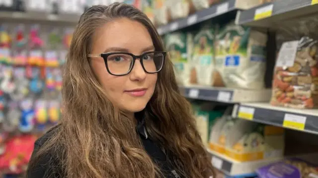 Фрея Текрей каже, що боїться, що деякі крадії можуть бути озброєні