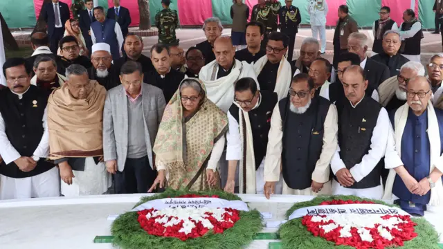 শনিবার নতুন মন্ত্রীদের নিয়ে শেখ হাসিনা টুঙ্গীপাড়ায় বাংলাদেশের প্রতিষ্ঠাতা রাষ্ট্রপতি শেখ মুজিবুর রহমানের প্রতি শ্রদ্ধা জানান। 