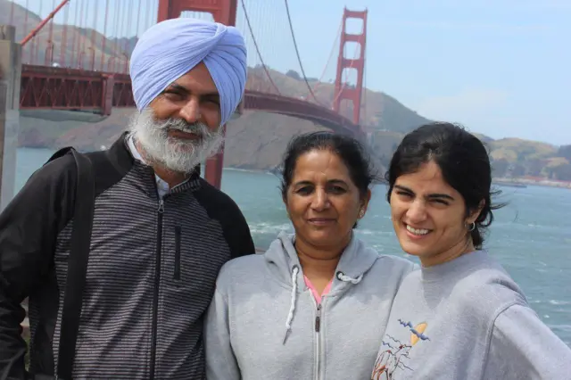 ਜ਼ਫ਼ਰ ਪਰਿਵਾਰ