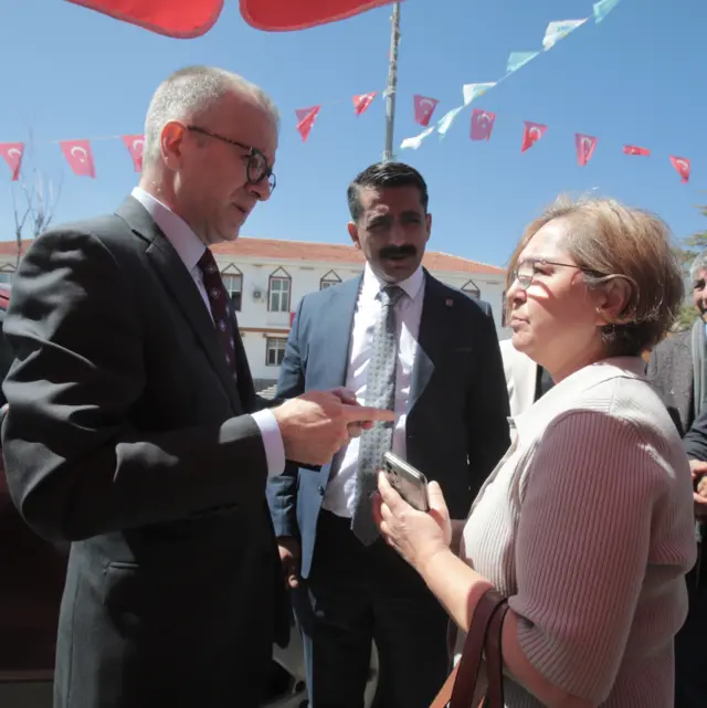 Ayşe Sayın ile birlikte