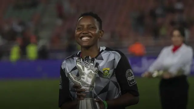 Andile Dlamini yatwaye agashimwe k'umunyegoko yarushije abandi