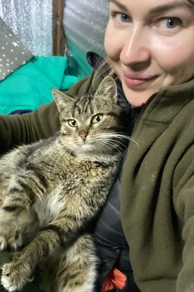 Чна з котом