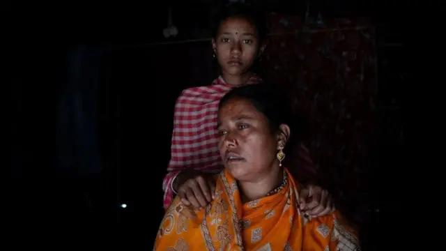 काकोली दास अपनी बेटी ईशा के साथ