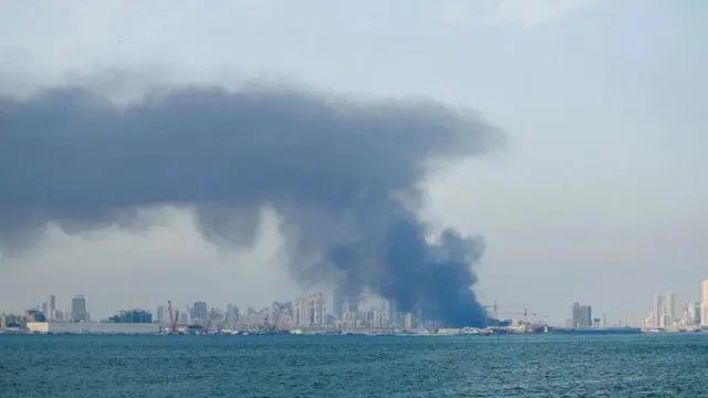 دخان متصاعد في المنامة 