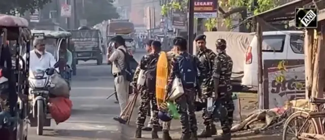 বীরভূমের সাঁইথিয়ায় পুলিশি পাহারা চলছে