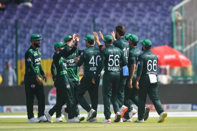 پاکستان، جنوبی افریقہ