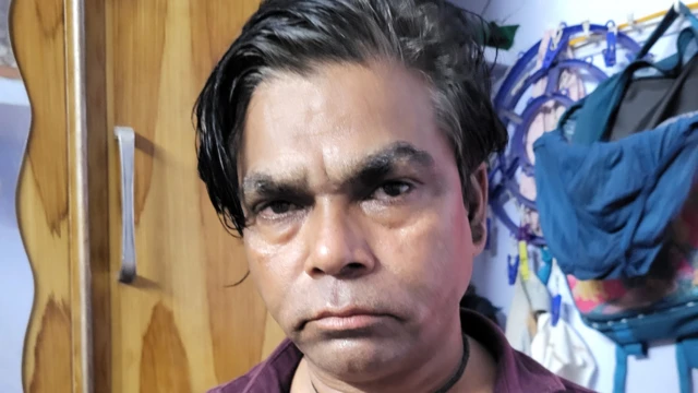 બીબીસી ગુજરાતી, ગુજરાત, બીબીસી, પોલીસ, ગુજરાત પોલીસ, ગોમતીપુર, અમદાવાદ, આત્મહત્યા