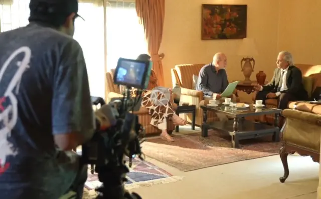 پاکستانی ڈرامہ، ادائیگیاں