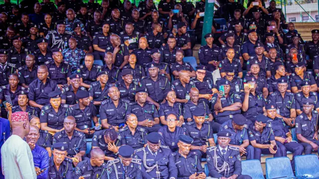 Wasu jami'an ƴansanda