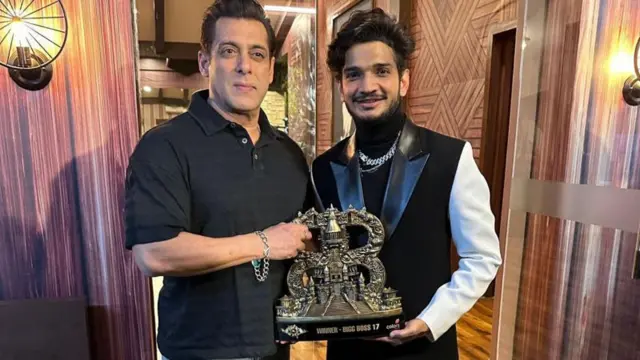 બીબીસી ગુજરાતી મુનવ્વર ફારૂકી