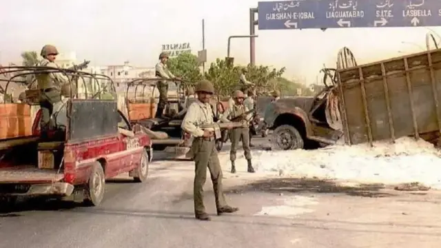 کراچی میں شہری فسادات اور ٹارگٹ کلنگ عام ہو چکی تھی اور آپریشن کلین اپ کے دوران ایم کیو ایم سے جڑے افراد پر سنگین نوعیت کے الزامات سامنے آئے