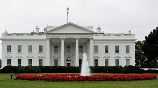 બીબીસી ગુજરાતી અમેરિકા ડોનાલ્ડ ટ્રમ્પ શટડાઉન