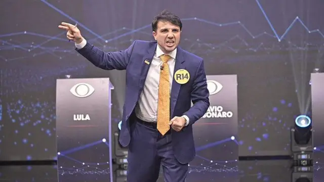 Renan Santos.